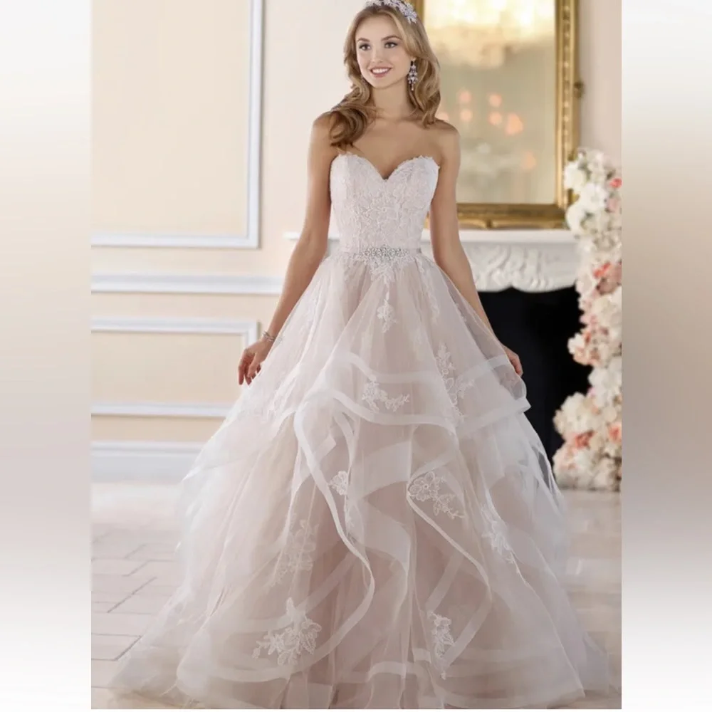 Stella York | Dresses | Stella York 6432 Ballgown Wedding Dress Size 6 |  Poshmark